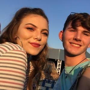 Meet your Posher, Kaitlyn